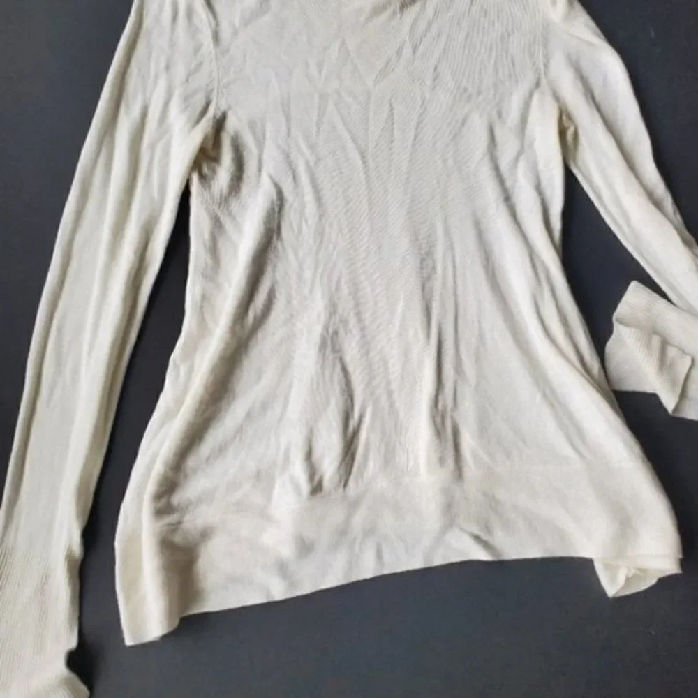 A New Day White Lightweight Sweater - Picture 4 of 8
